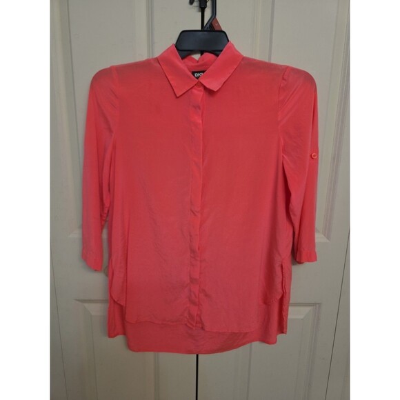 DKNY Silk Blend Button Front Blouse Women’s Size S Coral Pink Roll Tab Sleeve - Picture 5 of 16